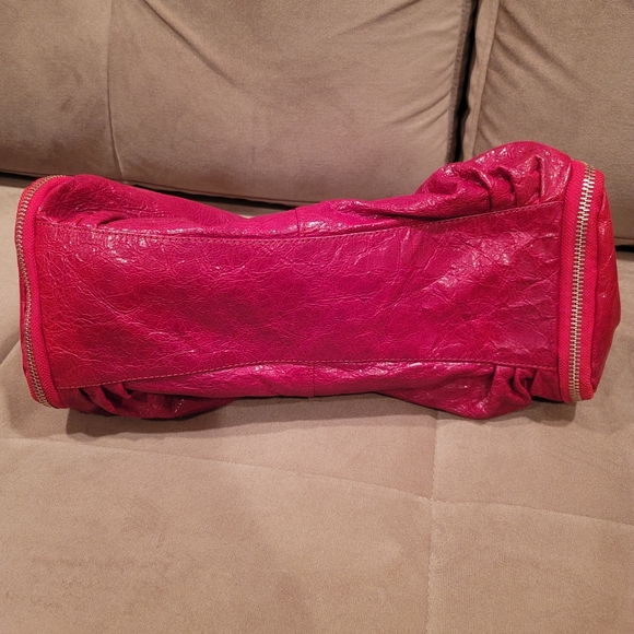 Betsey Johnson, Red Leather Shoulder Bag - Picture 6 of 8